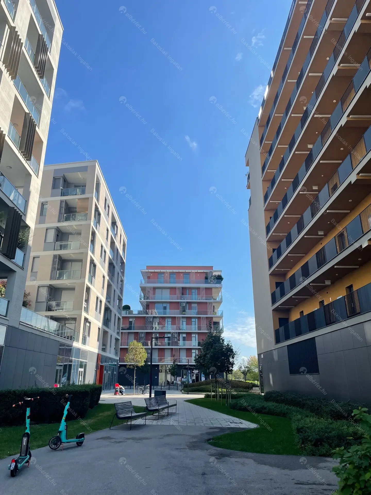 Kiadó albérlet 300000 Ft/hó áron: Budapest, XI. kerület  Bíró László József körút. Mérete: 50 nm, 2 szobás | Alberlet.hu - 6322392