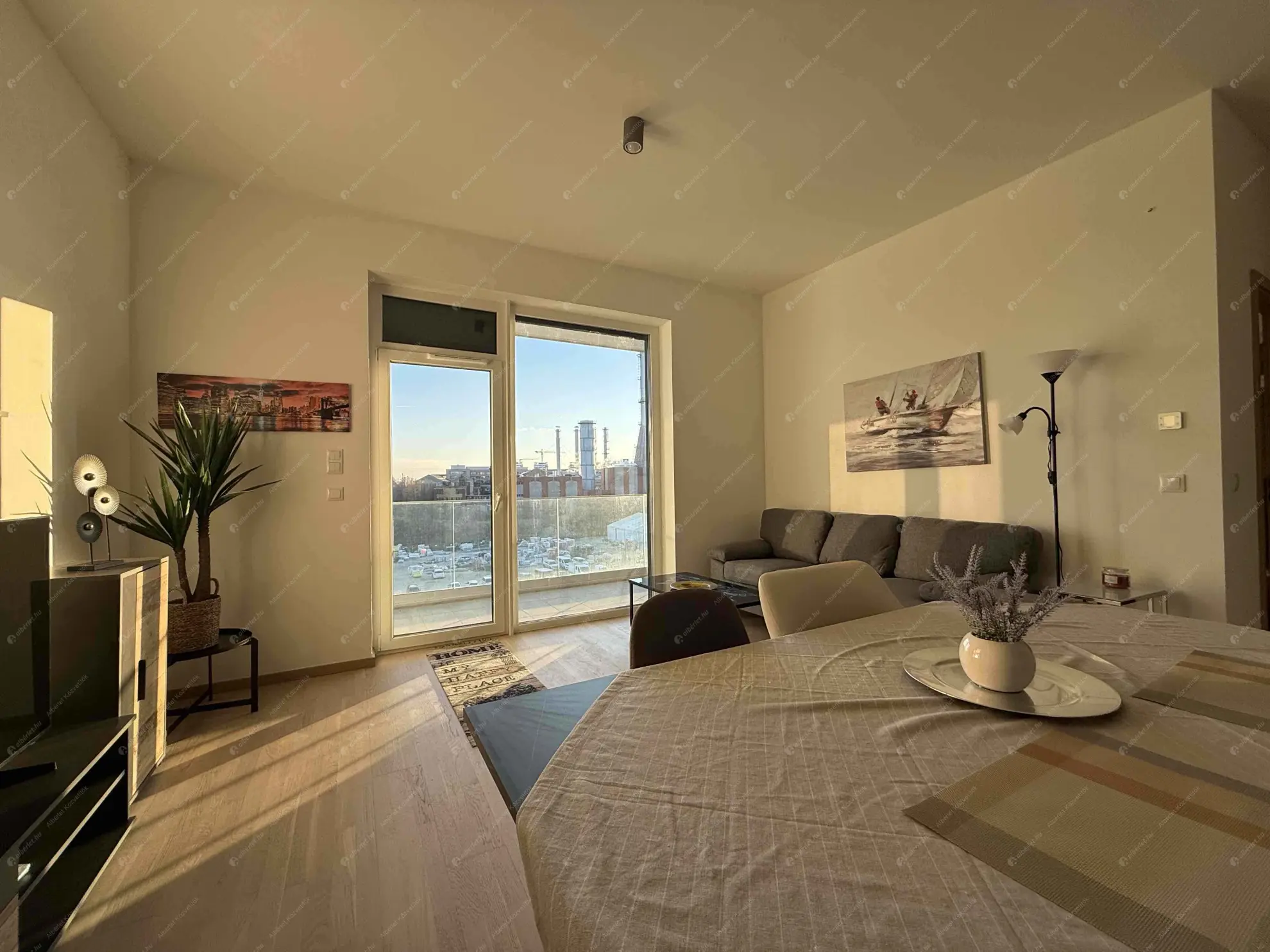 Kiadó albérlet 340000 Ft/hó áron: Budapest, XI. kerület  Bíró László József körút. Mérete: 50 nm, 2 szobás | Alberlet.hu - 6585964