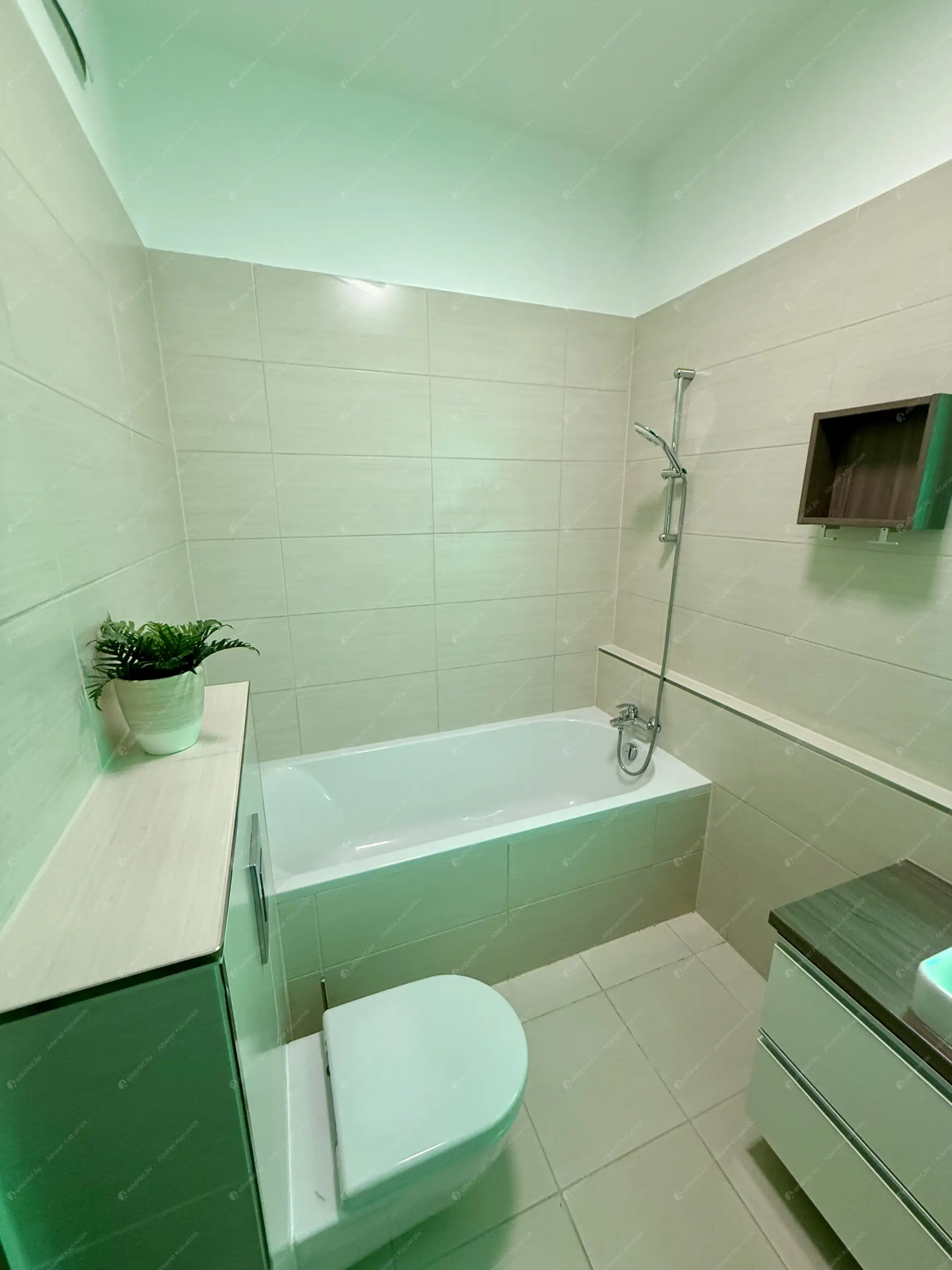 Kiadó albérlet 649000 Ft/hó áron: Budapest, XI. kerület  Bíró László József körút. Mérete: 70 nm, 3 szobás | Alberlet.hu - 6580033