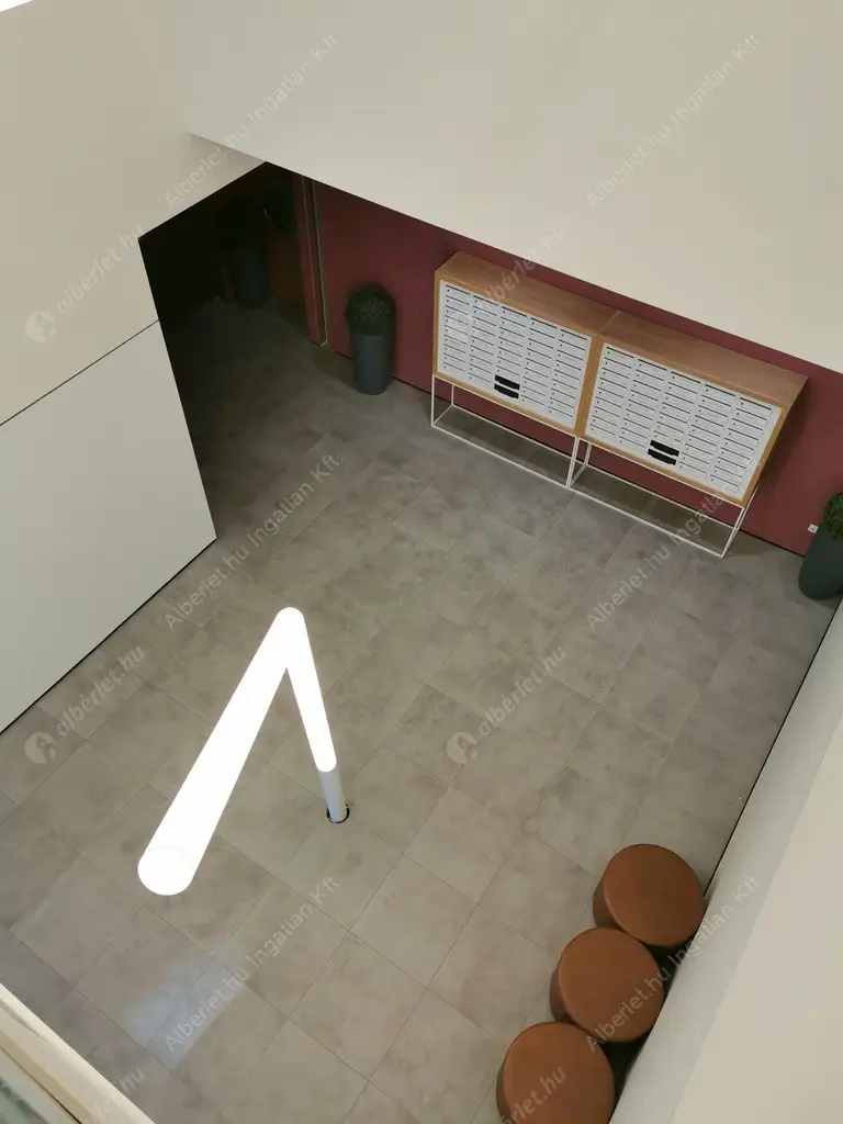 Kiadó albérlet 650000 Ft/hó áron: Budapest, XI. kerület  Bíró László József körút. Mérete: 71 nm, 3 szobás | Alberlet.hu - 6519543