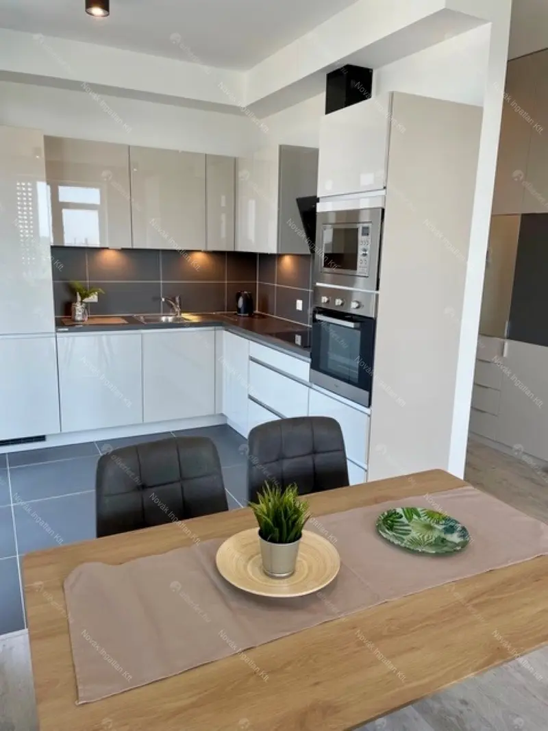 Kiadó albérlet 770000 Ft/hó áron: Budapest, XI. kerület  Bíró László József körút. Mérete: 75 nm, 3 szobás | Alberlet.hu - 6661283