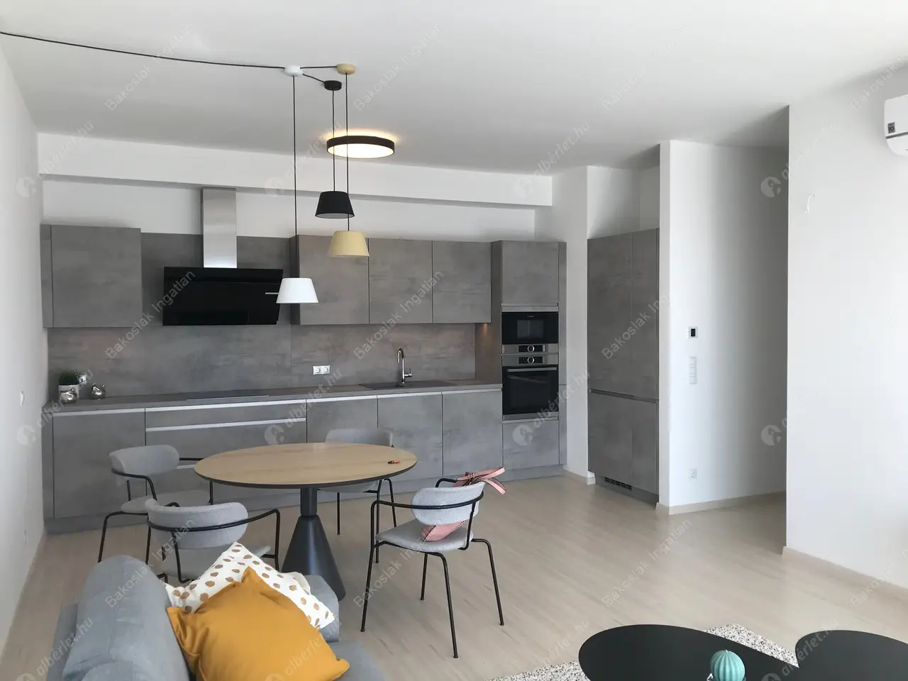 Kiadó albérlet 536000 Ft/hó áron: Budapest, XI. kerület  Bíró László József körút. Mérete: 80 nm, 3 szobás | Alberlet.hu - 5085385