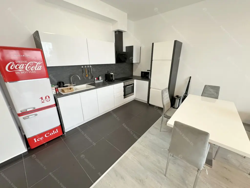 Kiadó albérlet 580000 Ft/hó áron: Budapest, XI. kerület  Bíró László József körút. Mérete: 80 nm, 3 szobás | Alberlet.hu - 6657228