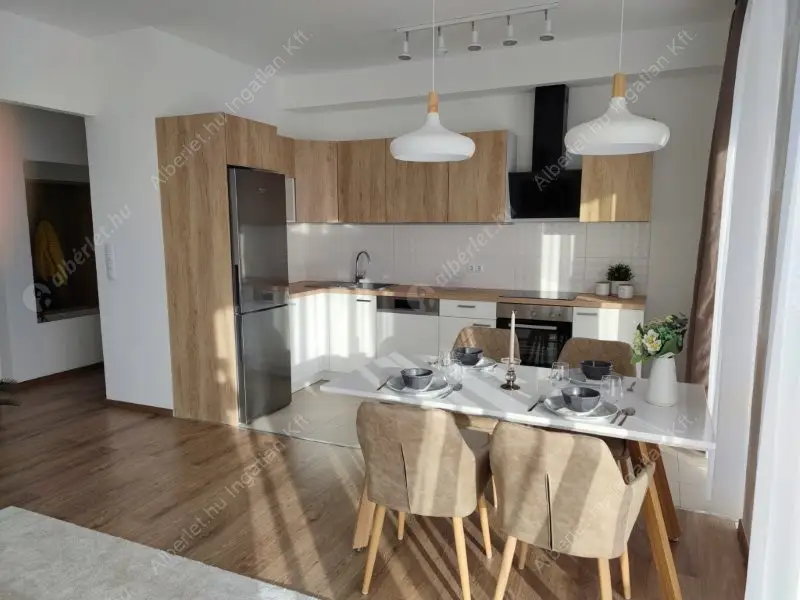 Kiadó albérlet 1120000 Ft/hó áron: Budapest, XI. kerület  Bíró László József körút. Mérete: 95 nm, 4 szobás | Alberlet.hu - 6572516