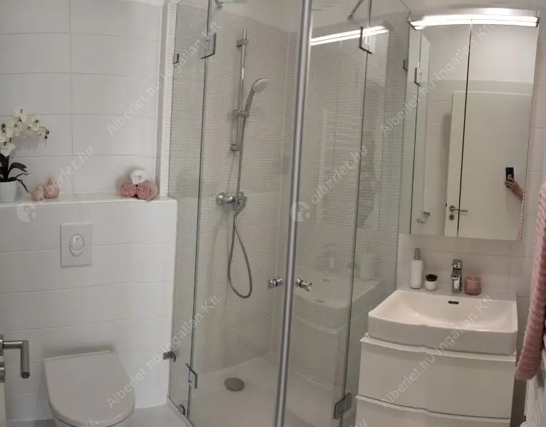 Kiadó albérlet 1120000 Ft/hó áron: Budapest, XI. kerület  Bíró László József körút. Mérete: 95 nm, 4 szobás | Alberlet.hu - 6572522