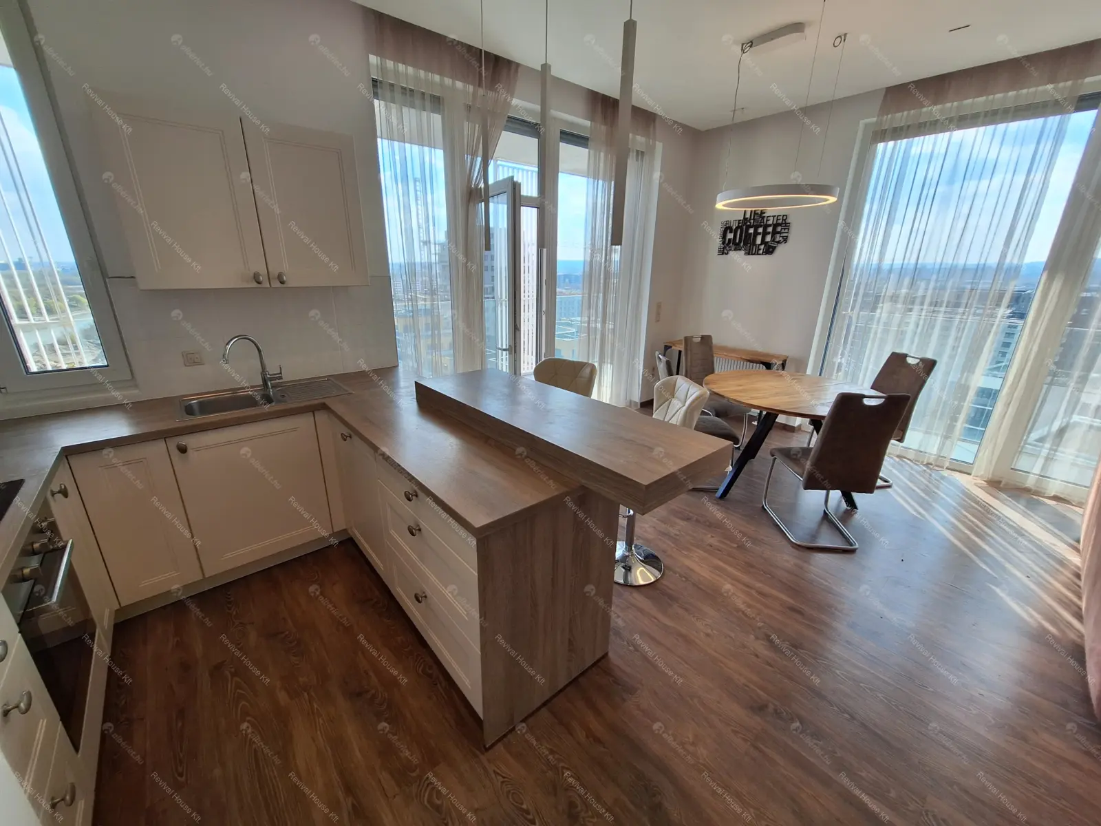 Kiadó albérlet 1000000 Ft/hó áron: Budapest, XI. kerület  Bíró László József körút. Mérete: 95 nm, 4 szobás | Alberlet.hu - 6691037