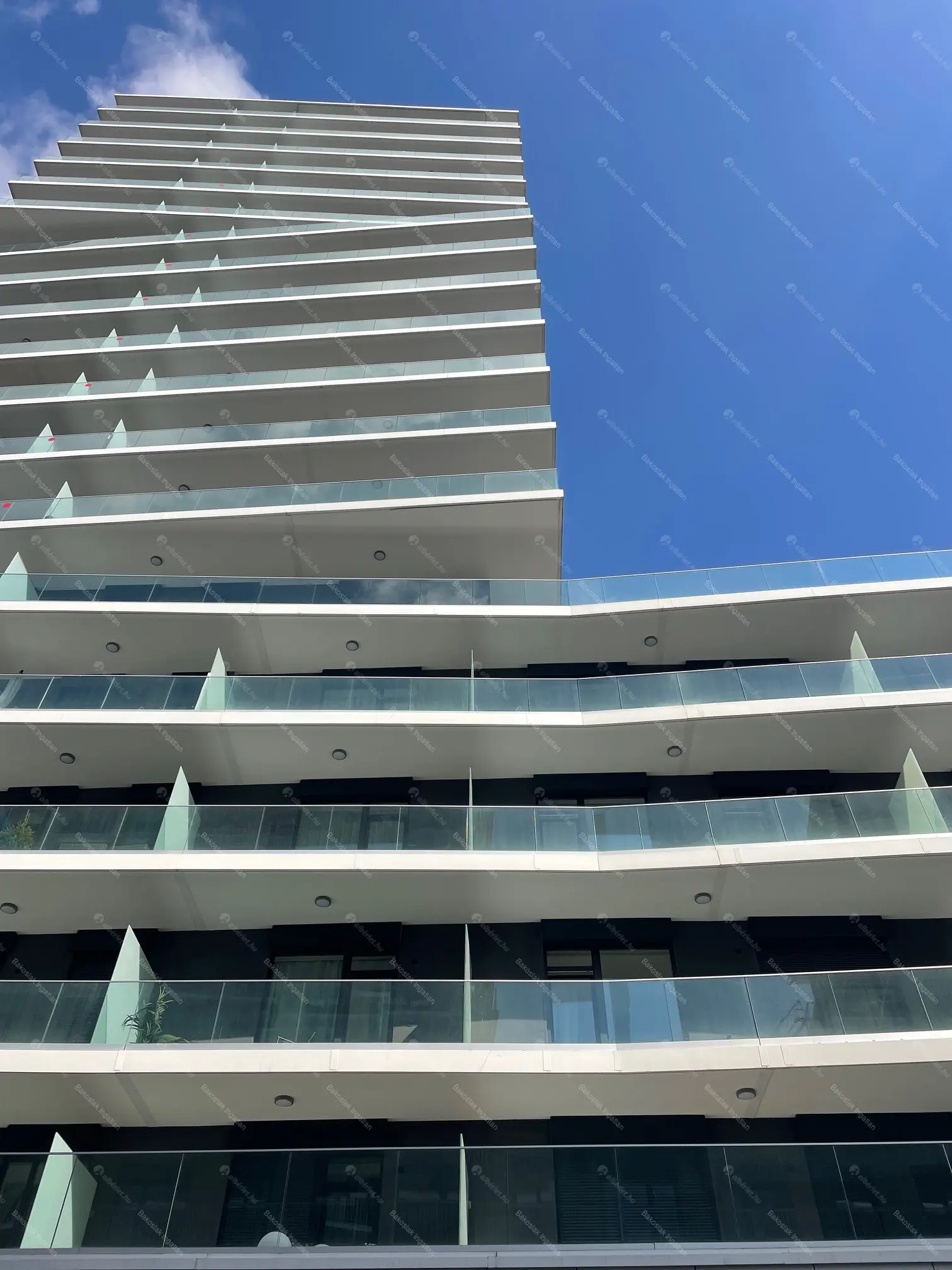 Kiadó albérlet 911000 Ft/hó áron: Budapest, XI. kerület  Bíró László József körút. Mérete: 98 nm, 4 szobás | Alberlet.hu - 6691294