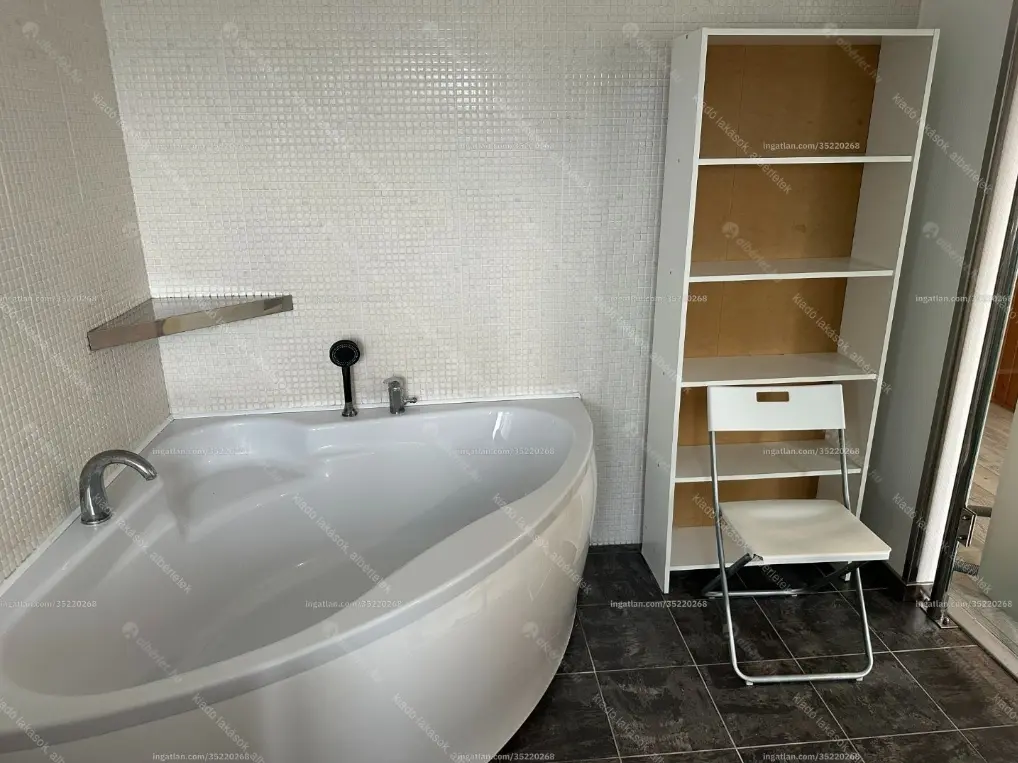 Kiadó albérlet 210000 Ft/hó áron: Budapest, XI. kerület  Bogdánfy utca. Mérete: 37 nm, 1 szobás | Alberlet.hu - 6649056