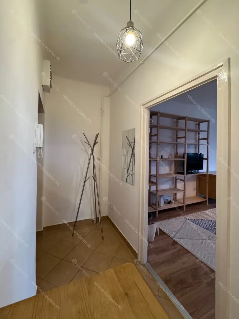 Kiadó albérlet 280000 Ft/hó áron: Budapest, XI. kerület  Bogdánfy utca. Mérete: 57 nm, 2 szobás | Alberlet.hu - 6698414