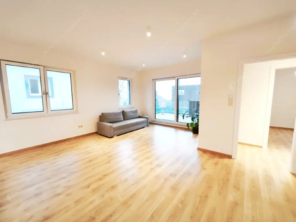 Kiadó albérlet 520000 Ft/hó áron: Budapest, XI. kerület  Brassó út. Mérete: 85 nm, 1 szobás | Alberlet.hu - 6607214