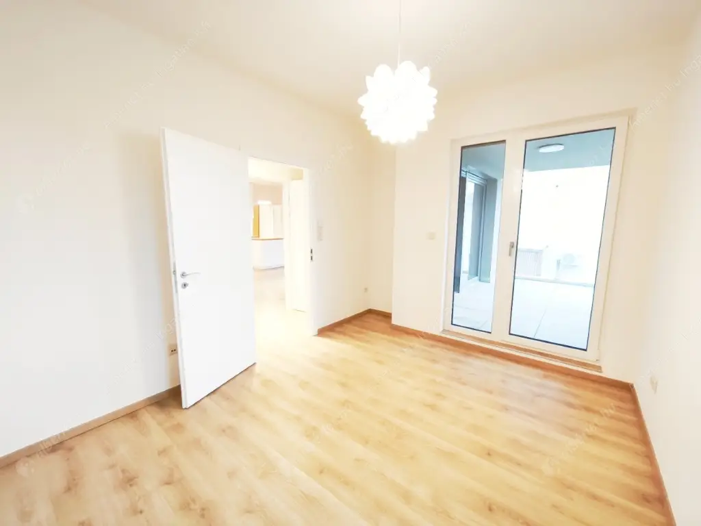 Kiadó albérlet 520000 Ft/hó áron: Budapest, XI. kerület  Brassó út. Mérete: 85 nm, 1 szobás | Alberlet.hu - 6607217