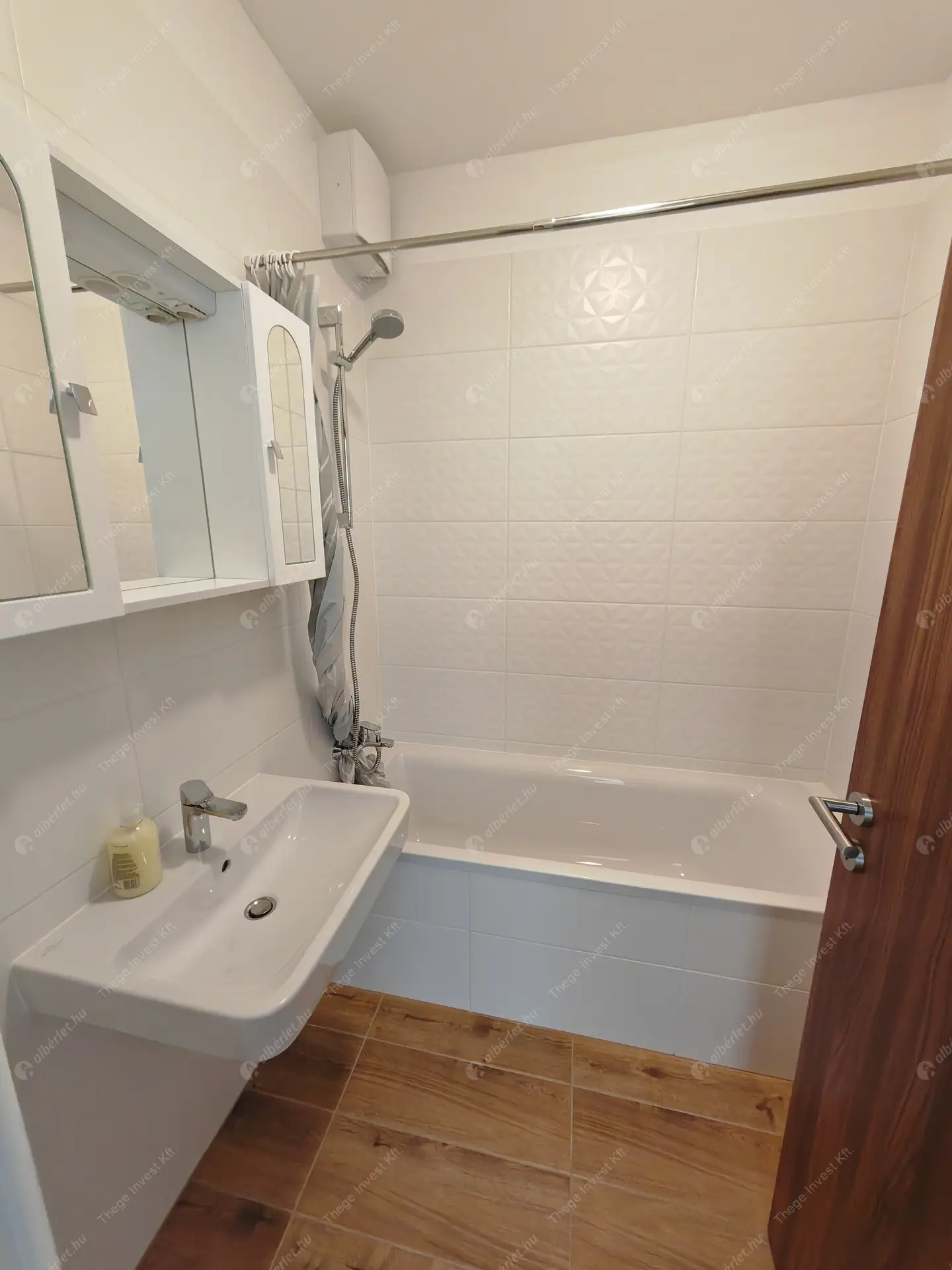 Kiadó albérlet 300000 Ft/hó áron: Budapest, XI. kerület  Budafoki út. Mérete: 43 nm, 2 szobás | Alberlet.hu - 6430572