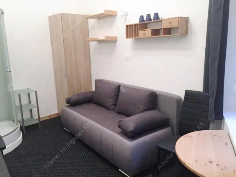 Kiadó albérlet 270000 Ft/hó áron: Budapest, XI. kerület  Budafoki út. Mérete: 74 nm, 3 szobás | Alberlet.hu - 6613883