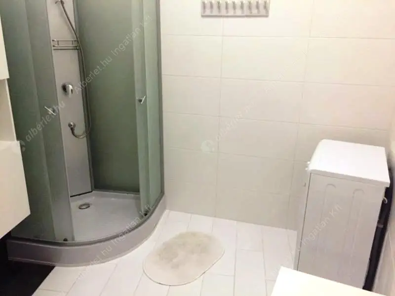 Kiadó albérlet 270000 Ft/hó áron: Budapest, XI. kerület  Budafoki út. Mérete: 74 nm, 3 szobás | Alberlet.hu - 6613893