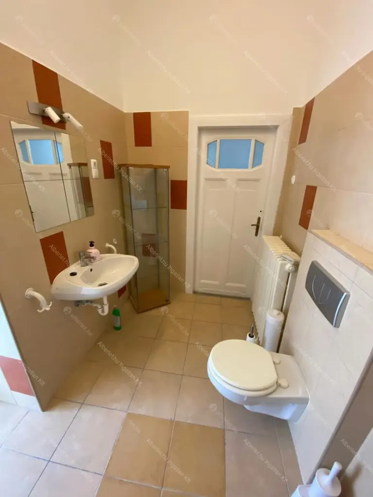 Kiadó albérlet 340000 Ft/hó áron: Budapest, XI. kerület  Budafoki út. Mérete: 98 nm, 3 szobás | Alberlet.hu - 6651988