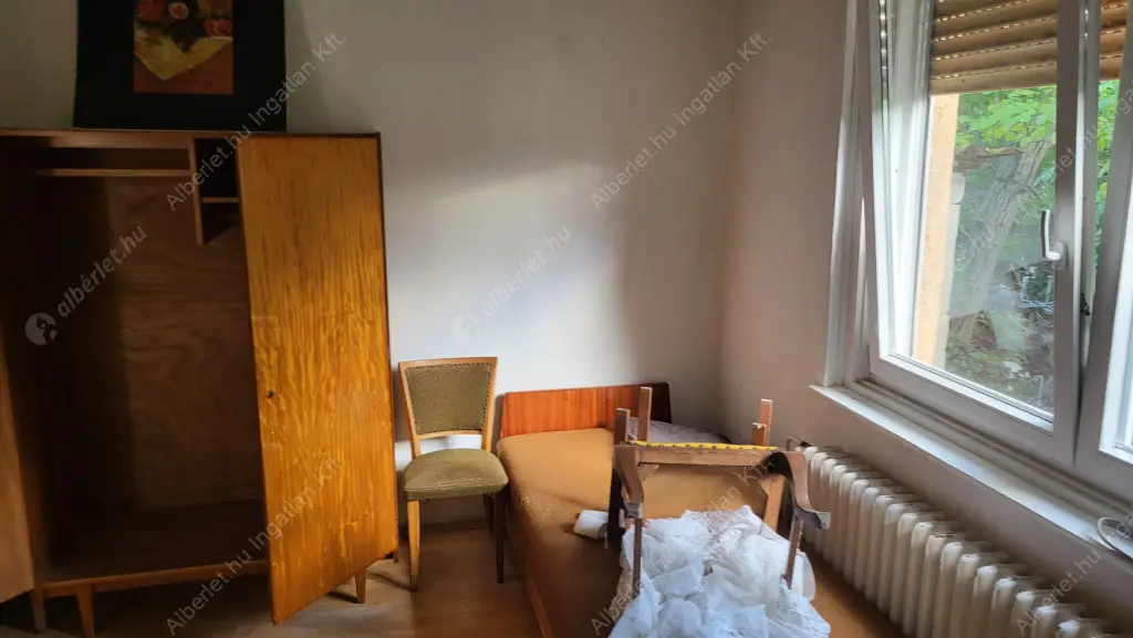 Kiadó albérlet 500000 Ft/hó áron: Budapest, XI. kerület  Budaörsi út. Mérete: 140 nm, 5 szobás | Alberlet.hu - 6550815