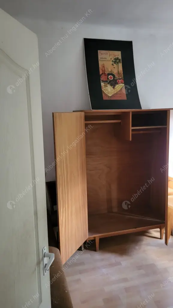 Kiadó albérlet 500000 Ft/hó áron: Budapest, XI. kerület  Budaörsi út. Mérete: 140 nm, 5 szobás | Alberlet.hu - 6550816