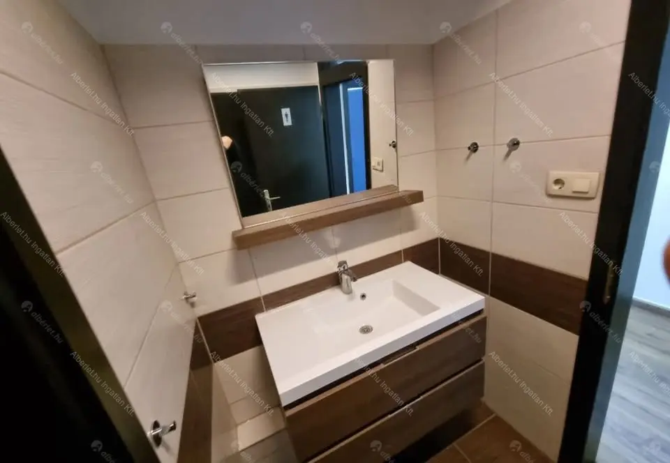 Kiadó albérlet 680000 Ft/hó áron: Budapest, XI. kerület  Budaörsi út. Mérete: 177 nm, 5 szobás | Alberlet.hu - 6699784