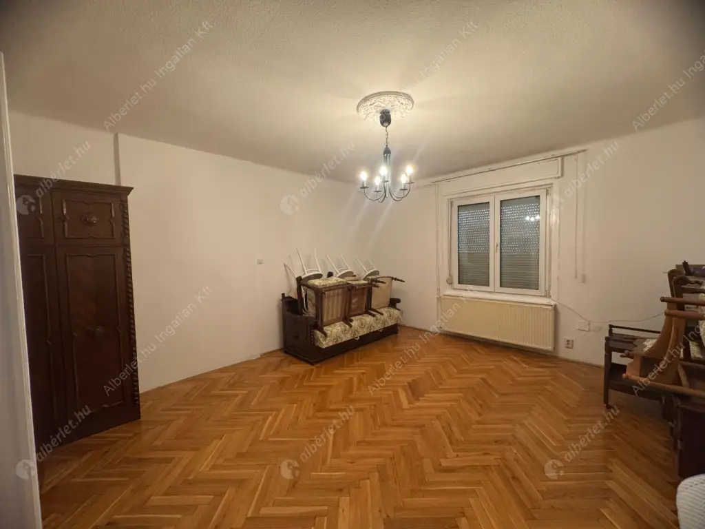 Kiadó albérlet 270000 Ft/hó áron: Budapest, XI. kerület  Budaörsi út. Mérete: 92 nm, 4 szobás | Alberlet.hu - 6598627