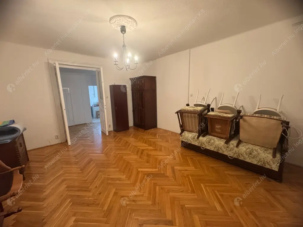 Kiadó albérlet 270000 Ft/hó áron: Budapest, XI. kerület  Budaörsi út. Mérete: 92 nm, 4 szobás | Alberlet.hu - 6628904