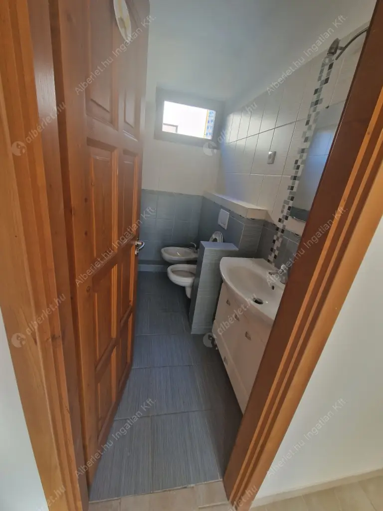 Kiadó albérlet 998000 Ft/hó áron: Budapest, XI. kerület  Csárda utca. Mérete: 162 nm, 4 szobás | Alberlet.hu - 6607026