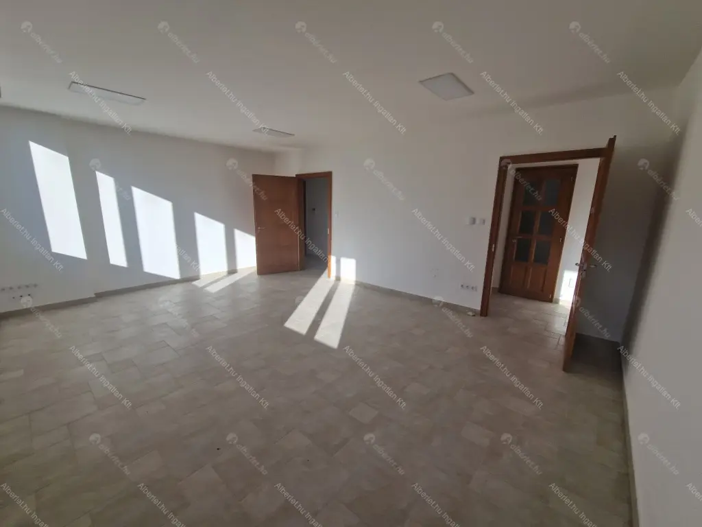 Kiadó albérlet 573000 Ft/hó áron: Budapest, XI. kerület  Csárda utca. Mérete: 162 nm, 4 szobás | Alberlet.hu - 6664268