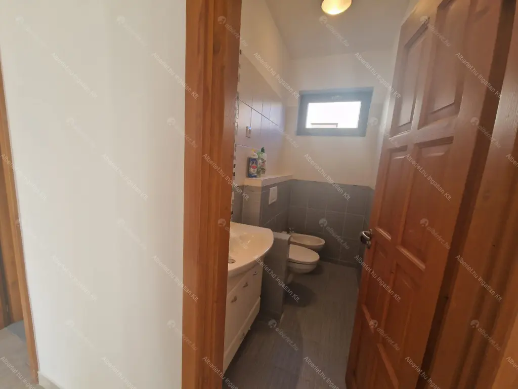 Kiadó albérlet 573000 Ft/hó áron: Budapest, XI. kerület  Csárda utca. Mérete: 162 nm, 4 szobás | Alberlet.hu - 6664270