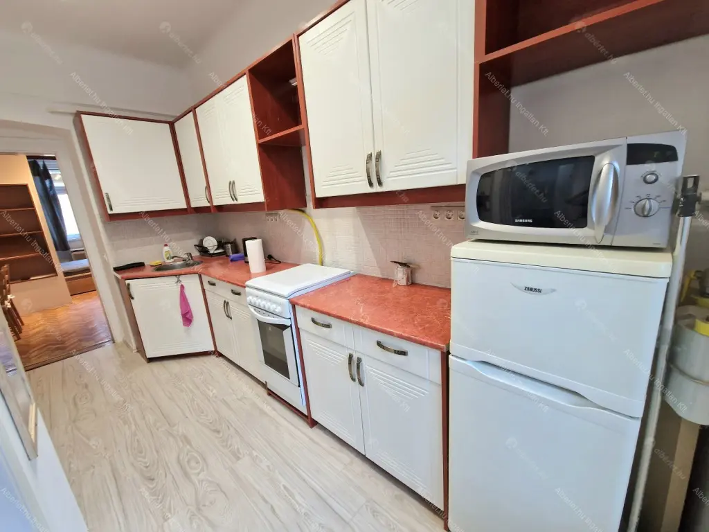 Kiadó albérlet 200000 Ft/hó áron: Budapest, XI. kerület  Csóka utca. Mérete: 35 nm, 1 szobás | Alberlet.hu - 6707758