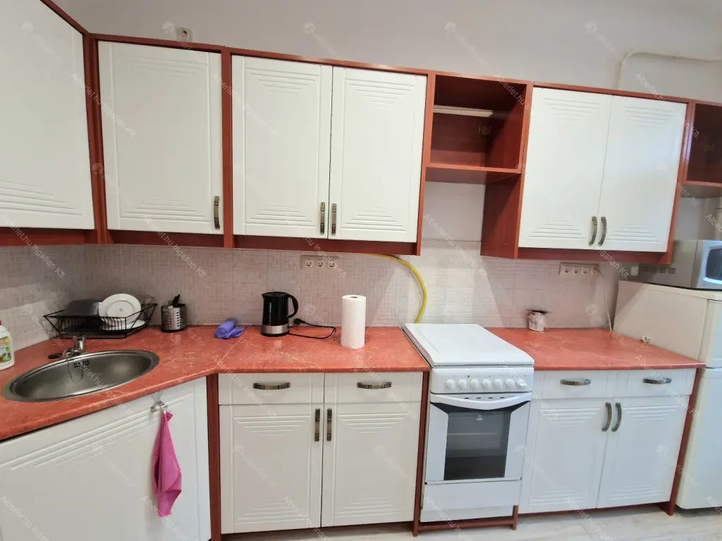 Kiadó albérlet 200000 Ft/hó áron: Budapest, XI. kerület  Csóka utca. Mérete: 35 nm, 1 szobás | Alberlet.hu - 6709035