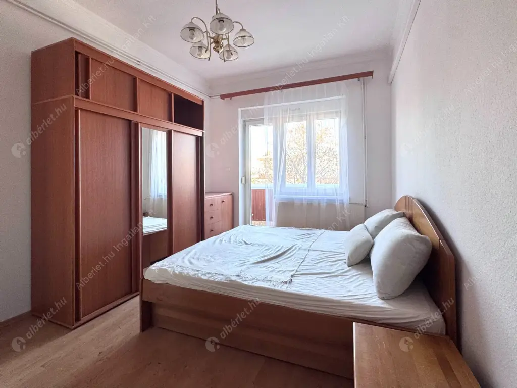 Kiadó albérlet 260000 Ft/hó áron: Budapest, XI. kerület  Csorbai út. Mérete: 50 nm, 2 szobás | Alberlet.hu - 6621298