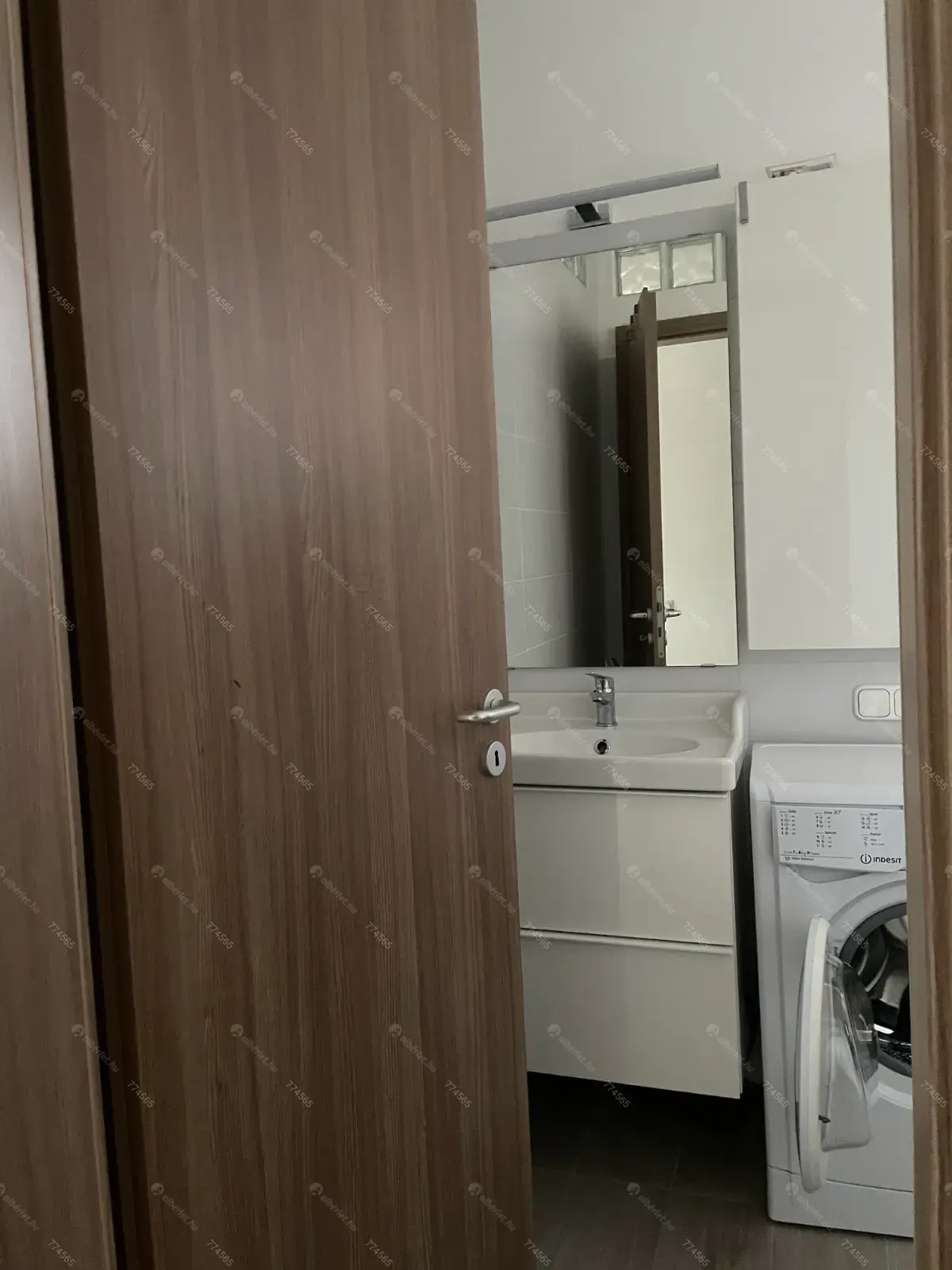 Kiadó albérlet 260000 Ft/hó áron: Budapest, XI. kerület  Csorbai utca. Mérete: 44 nm, 1 szobás | Alberlet.hu - 6658896