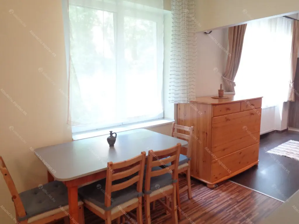 Kiadó albérlet 240000 Ft/hó áron: Budapest, XI. kerület  Dávid Ferenc utca. Mérete: 50 nm, 1 szobás | Alberlet.hu - 6667421