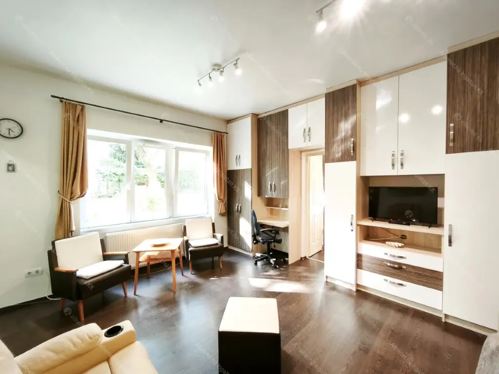 Kiadó albérlet 220000 Ft/hó áron: Budapest, XI. kerület  Dávid Ferenc utca. Mérete: 50 nm, 1 szobás | Alberlet.hu - 6700761