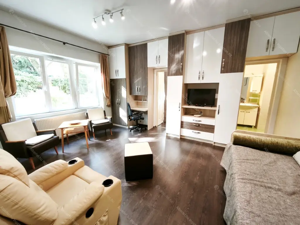 Kiadó albérlet 220000 Ft/hó áron: Budapest, XI. kerület  Dávid Ferenc utca. Mérete: 50 nm, 1 szobás | Alberlet.hu - 6700767