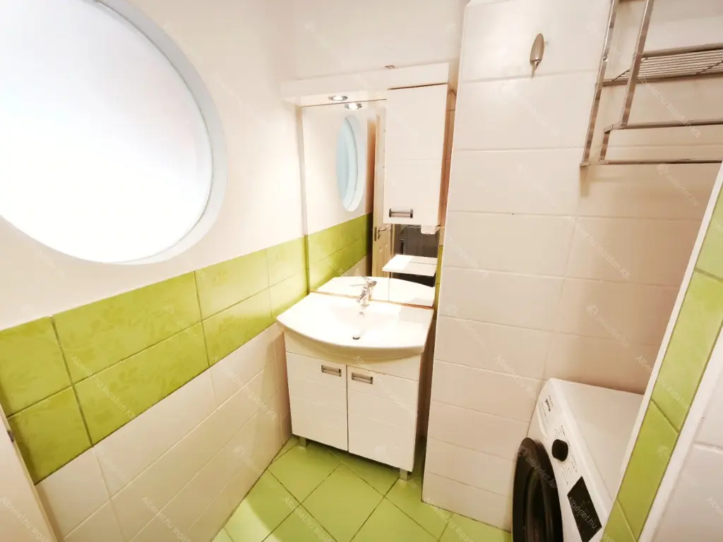 Kiadó albérlet 220000 Ft/hó áron: Budapest, XI. kerület  Dávid Ferenc utca. Mérete: 50 nm, 1 szobás | Alberlet.hu - 6700781