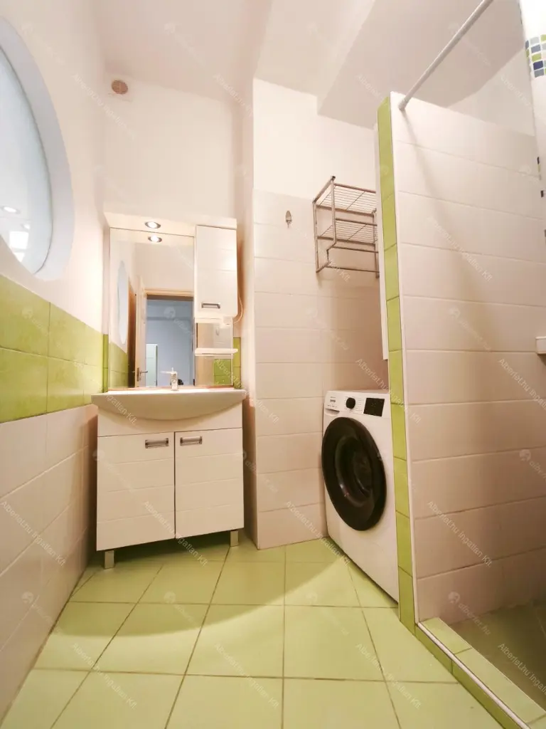 Kiadó albérlet 220000 Ft/hó áron: Budapest, XI. kerület  Dávid Ferenc utca. Mérete: 50 nm, 1 szobás | Alberlet.hu - 6700782