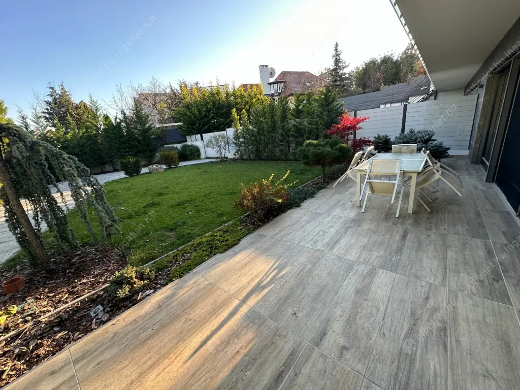 Kiadó albérlet 1950000 Ft/hó áron: Budapest, XI. kerület  Dayka Gábor utca. Mérete: 220 nm, 5 szobás | Alberlet.hu - 6576218