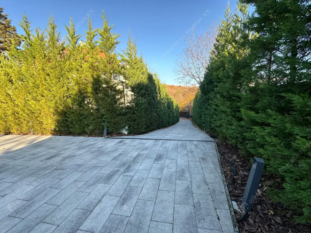 Kiadó albérlet 1950000 Ft/hó áron: Budapest, XI. kerület  Dayka Gábor utca. Mérete: 220 nm, 5 szobás | Alberlet.hu - 6618313