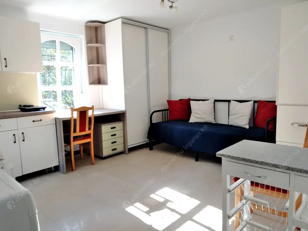 Kiadó albérlet 177000 Ft/hó áron: Budapest, XI. kerület  Ecsed utca. Mérete: 17 nm, 1 szobás | Alberlet.hu - 6579823