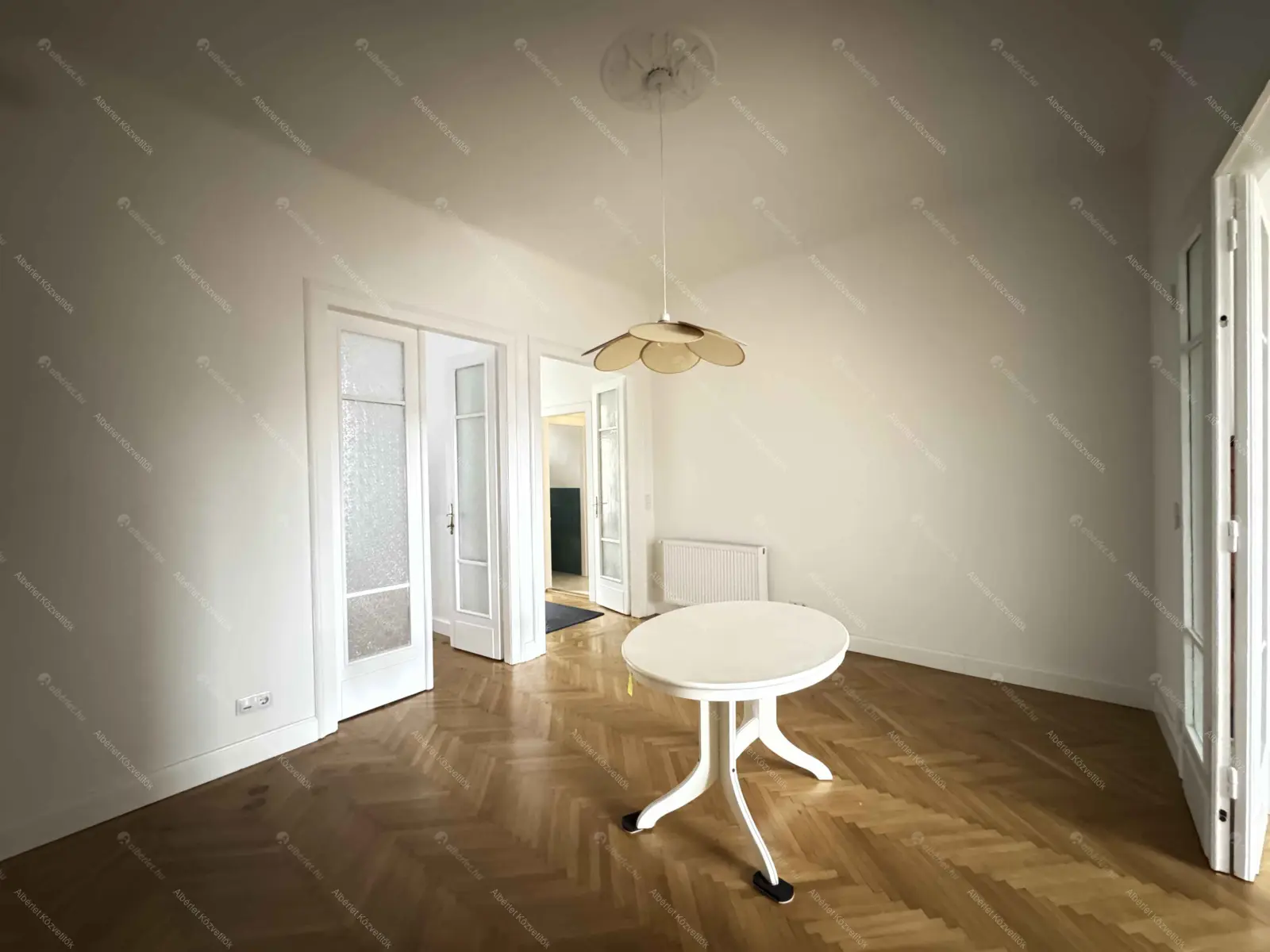 Kiadó albérlet 380000 Ft/hó áron: Budapest, XI. kerület  Edömér utca. Mérete: 105 nm, 3 szobás | Alberlet.hu - 6643999