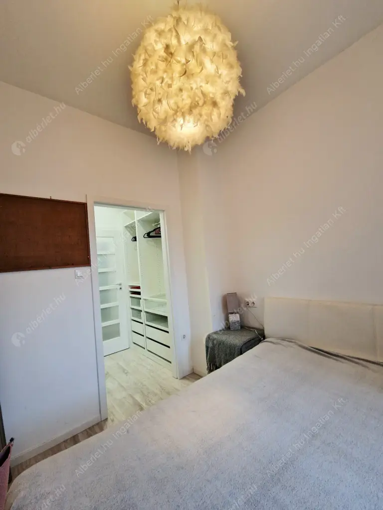 Kiadó albérlet 290000 Ft/hó áron: Budapest, XI. kerület  Egry József utca. Mérete: 50 nm, 1 szobás | Alberlet.hu - 6596972