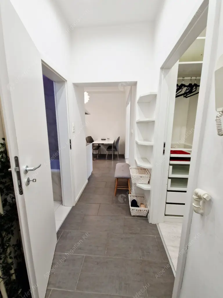 Kiadó albérlet 290000 Ft/hó áron: Budapest, XI. kerület  Egry József utca. Mérete: 50 nm, 1 szobás | Alberlet.hu - 6596974