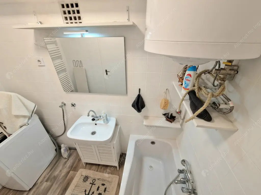 Kiadó albérlet 245000 Ft/hó áron: Budapest, XI. kerület  Előpatak utca. Mérete: 43 nm, 1 szobás | Alberlet.hu - 6578214