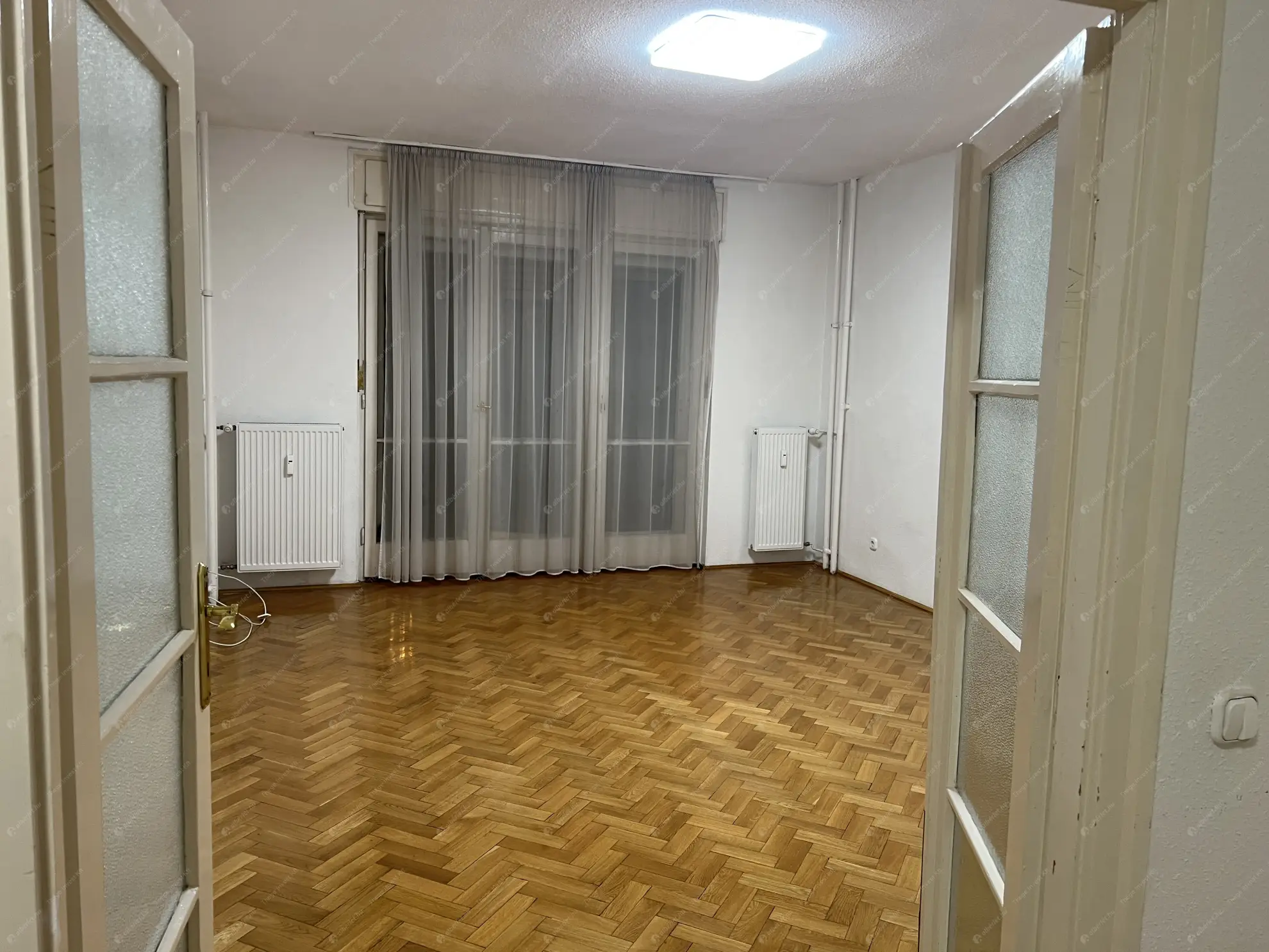 Kiadó albérlet 370000 Ft/hó áron: Budapest, XI. kerület  Eszék utca. Mérete: 88 nm, 2 szobás | Alberlet.hu - 6619973