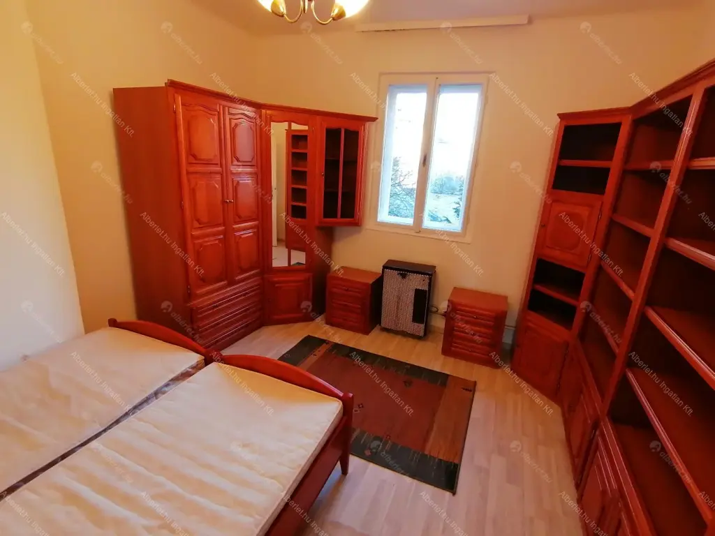 Kiadó albérlet 260000 Ft/hó áron: Budapest, XI. kerület  Etele tér. Mérete: 58 nm, 2 szobás | Alberlet.hu - 6663203