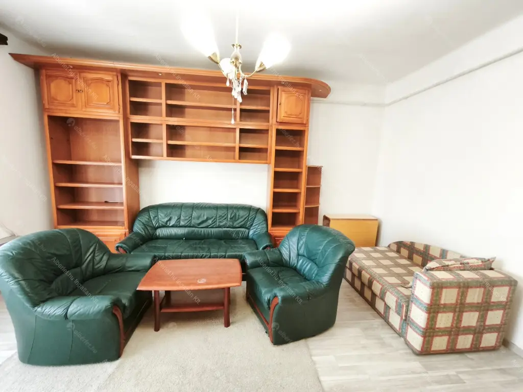 Kiadó albérlet 240000 Ft/hó áron: Budapest, XI. kerület  Etele tér. Mérete: 58 nm, 2 szobás | Alberlet.hu - 6695386