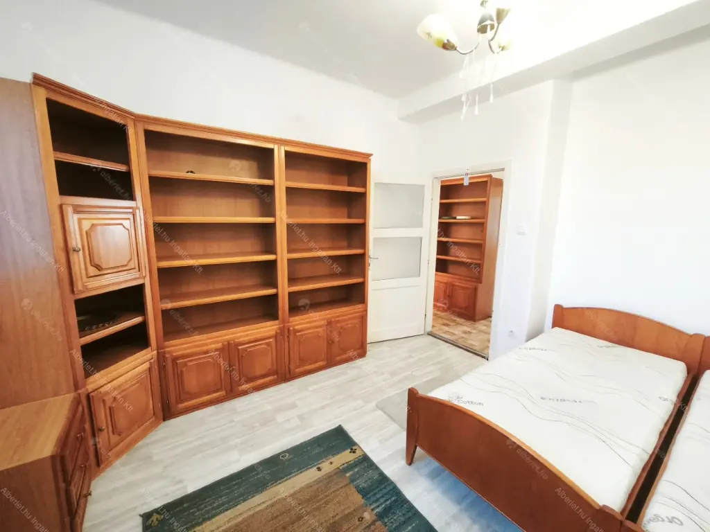 Kiadó albérlet 240000 Ft/hó áron: Budapest, XI. kerület  Etele tér. Mérete: 58 nm, 2 szobás | Alberlet.hu - 6695393