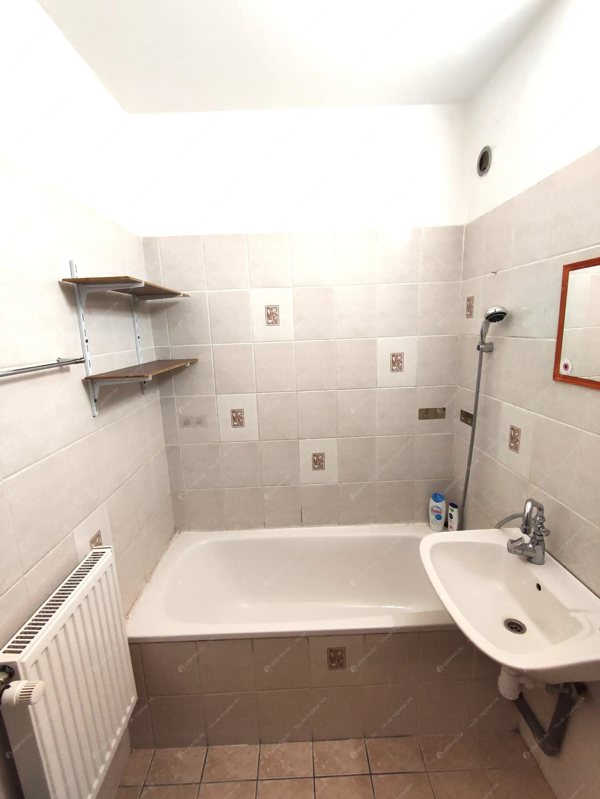 Kiadó albérlet 230000 Ft/hó áron: Budapest, XI. kerület  Etele út. Mérete: 47 nm, 2 szobás | Alberlet.hu - 6604570