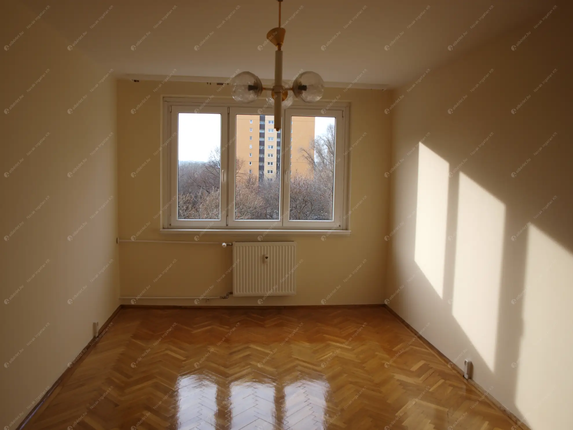 Kiadó albérlet 210000 Ft/hó áron: Budapest, XI. kerület  Etele út. Mérete: 50 nm, 2 szobás | Alberlet.hu - 6574265