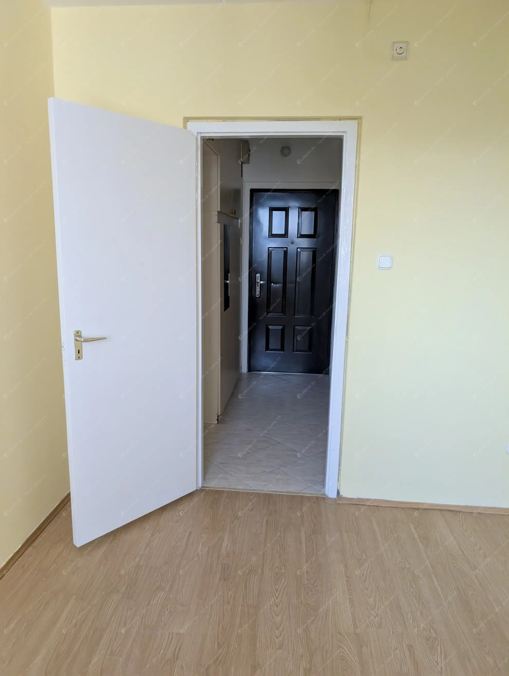 Kiadó albérlet 240000 Ft/hó áron: Budapest, XI. kerület  Etele út. Mérete: 50 nm, 2 szobás | Alberlet.hu - 6575212